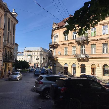 Apartments On Shevchenko Avenue Lviv Exterior foto